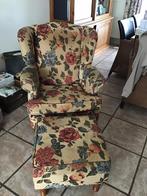 Gebloemde oorfauteuil met hocker, Huis en Inrichting, Fauteuils, Ophalen, Minder dan 75 cm, 75 tot 100 cm, Stof