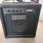 fender rumble 15, Muziek en Instrumenten, Versterkers | Bas en Gitaar, Gebruikt, Ophalen