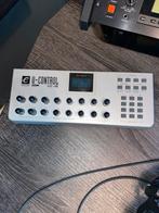 M-audio Evolution UC-16 MIDI USB Controller, Muziek en Instrumenten, Midi-apparatuur, Ophalen of Verzenden, Zo goed als nieuw