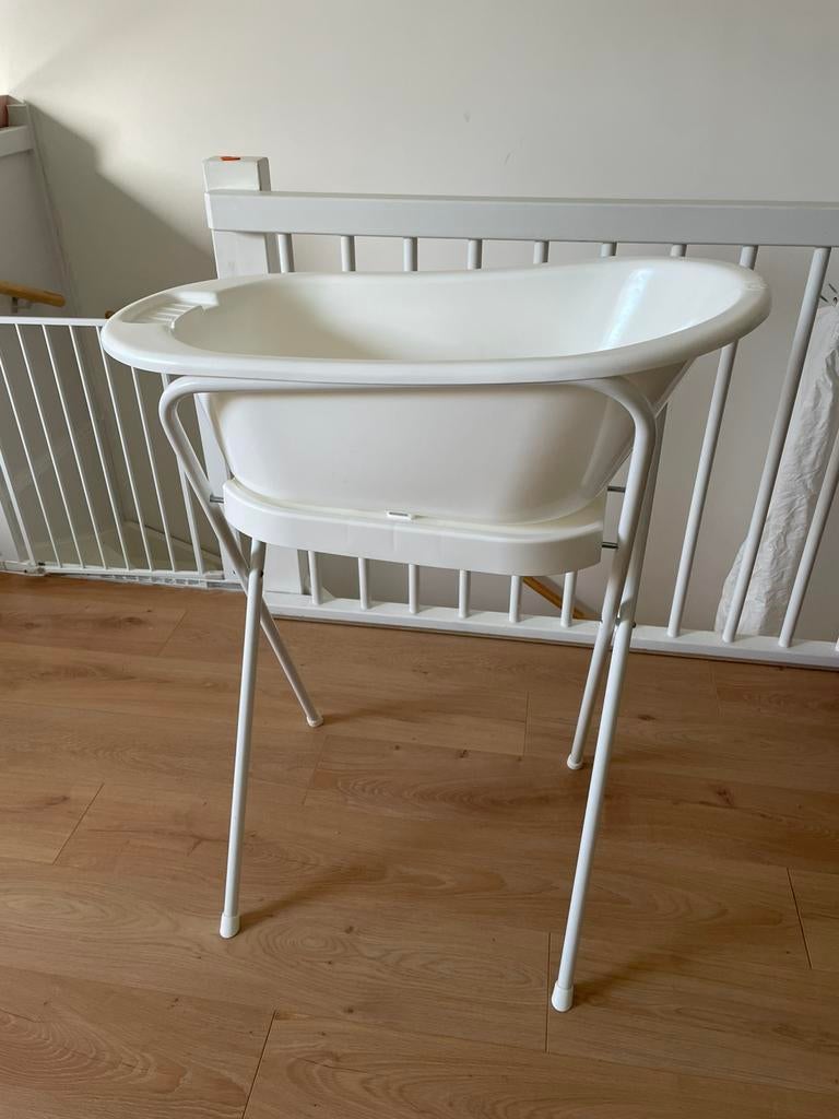 Baby badje met standaard, Kinderen en Baby's, Badjes en Verzorging, Ophalen, Gebruikt, Badje, Hema