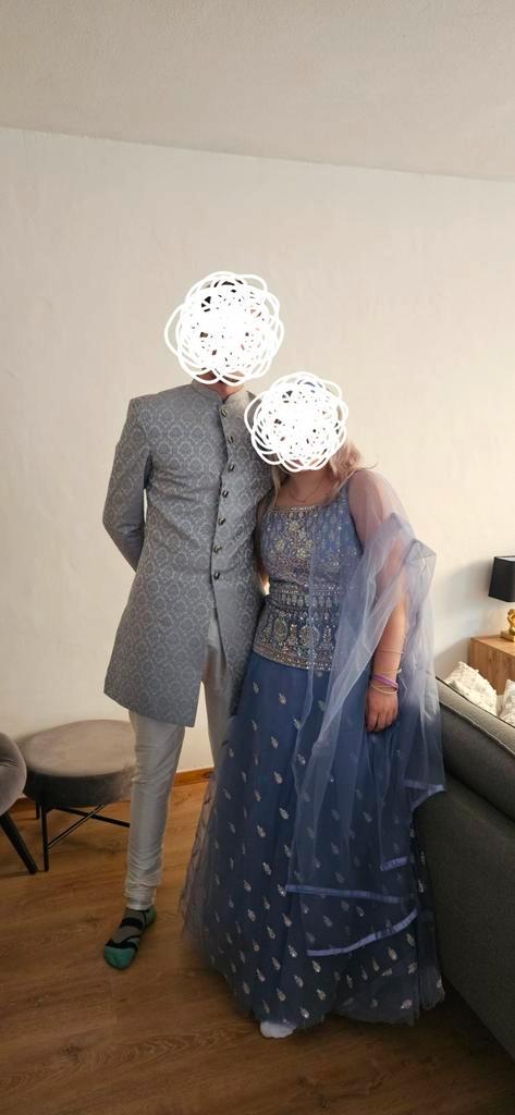 Blauwe Lehenga Choli - Indiase Jurk, Kleding | Dames, Jurken, Zo goed als nieuw, Maat 42/44 (L), Blauw, Onder de knie, Ophalen of Verzenden