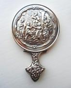 Handspiegel met Herbergtafereel in reliëf., Antiek en Kunst, Ophalen of Verzenden, Rond, Minder dan 50 cm, Minder dan 100 cm