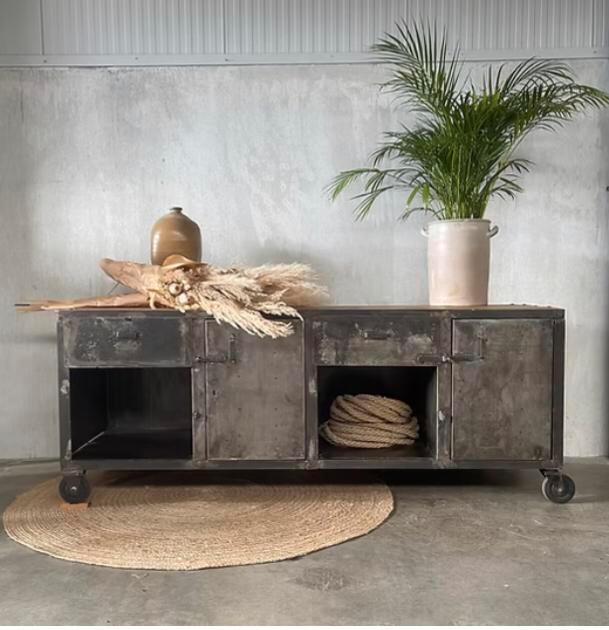 Oude werkbank, vintage toonbank, keukeneiland, dressoir, Antiek en Kunst, Curiosa en Brocante, Ophalen