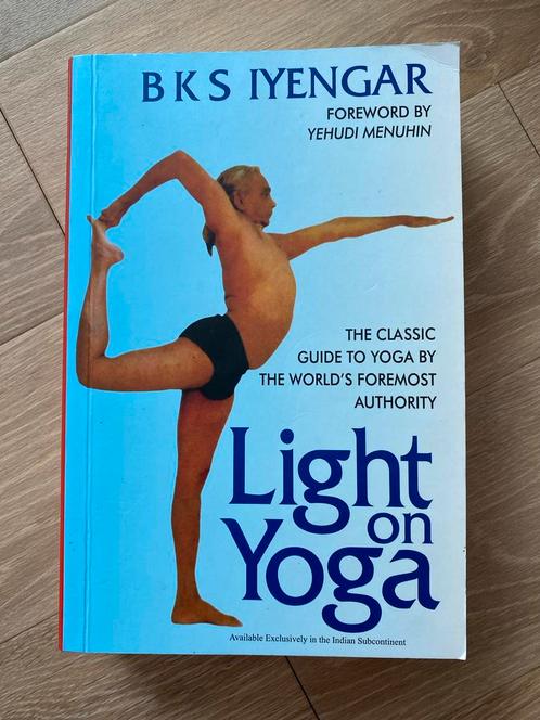Light on Yoga - BKS Iyengar, Boeken, Esoterie en Spiritualiteit, Gelezen, Instructieboek, Meditatie of Yoga, Ophalen of Verzenden