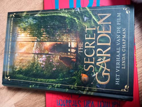 Linda chapman the secret garden Nederlands, Boeken, Fantasy, Zo goed als nieuw, Ophalen of Verzenden