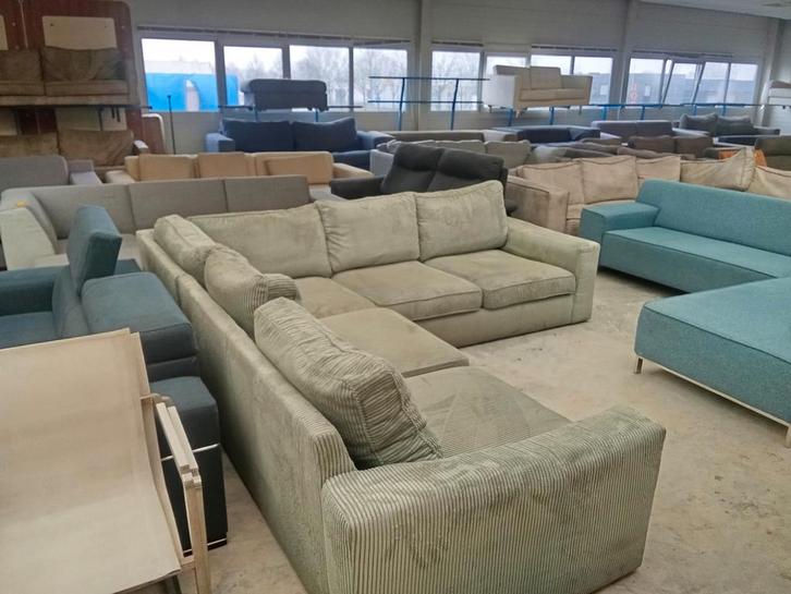 Ribstof bank mint groen 280x270cm nu €399,-, Huis en Inrichting, Banken | Bankstellen, Zo goed als nieuw, Vierpersoons of meer