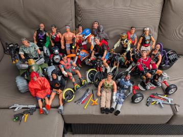 Grote Action Man Set - Met voertuigen en accessoires beschikbaar voor biedingen