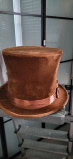 Hoge hoed, carnaval, bruin. Stevige kwaliteit. 15 cm hoog, Ophalen, Zo goed als nieuw, Onbekend