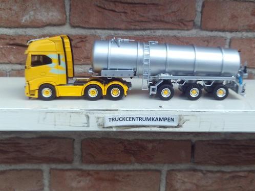 WSI  Iveco  S - Way  AS  van  Solumera., Hobby en Vrije tijd, Modelauto's | 1:50, Nieuw, Bus of Vrachtwagen, Wsi, Ophalen of Verzenden