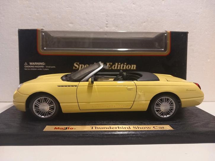 Ford Thunderbird cabriolet geel Maisto metal 1:18 KRD, Hobby en Vrije tijd, Modelauto's | 1:18, Zo goed als nieuw, Auto, Maisto