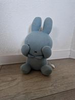Nijntje miffy kiekeboe knuffel plush green knit blauw, Ophalen of Verzenden, Zo goed als nieuw, Konijn