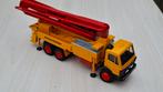 Conrad 1:50 Mercedes Putzmeister M36 betonpomp, Ophalen of Verzenden, Zo goed als nieuw, Bus of Vrachtwagen, Conrad