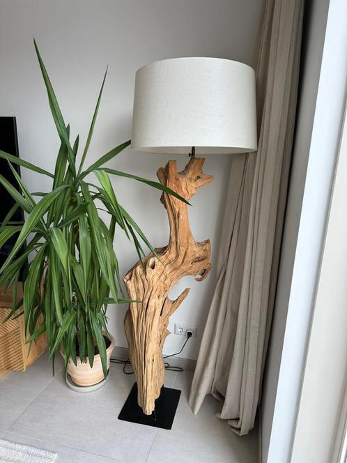 Unieke vloerlamp massief teakhout - Posthuys - linnen kap, Huis en Inrichting, Lampen | Vloerlampen, Zo goed als nieuw, 150 tot 200 cm
