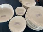 Ikea skyn design servies 21986, Ophalen, Gebruikt, Effen, Porselein