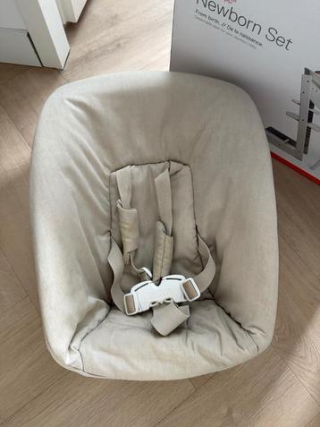 Newborn set beschikbaar voor biedingen