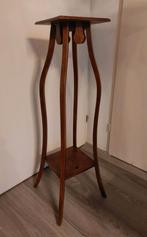 Houten plantentafel met mooi gebogen poten - 100 cm hoog, Ophalen of Verzenden, Gebruikt