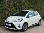 Toyota Yaris 1.5 Hybrid Dynamic Camera, Zwart, 4 cilinders, Wit, Bedrijf