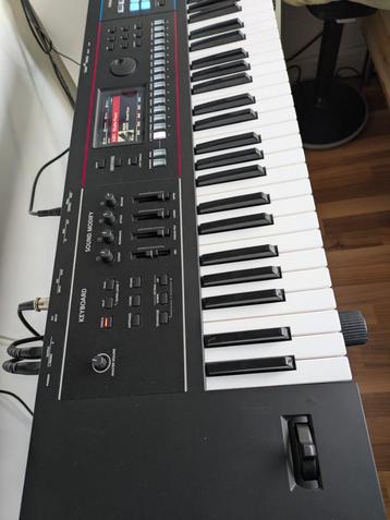 Roland Juni-D6 beschikbaar voor biedingen