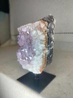Amethist op standaard - OS15, Verzamelen, Mineralen en Fossielen, Ophalen of Verzenden, Mineraal