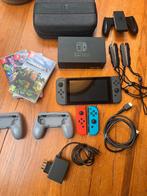 Nintendo switch met stevige bewaardoos en 3 spelletjes, Ophalen, Met games, Met 2 controllers, Zo goed als nieuw