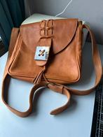 Bruine leren schoudertas, Sieraden, Tassen en Uiterlijk, Tassen | Damestassen, Ophalen of Verzenden, Gebruikt, Bruin, Schoudertasje