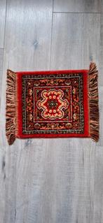 Kleedje Smyrna rood, Huis en Inrichting, Minder dan 50 cm, Ophalen of Verzenden, Zo goed als nieuw, Rechthoekig
