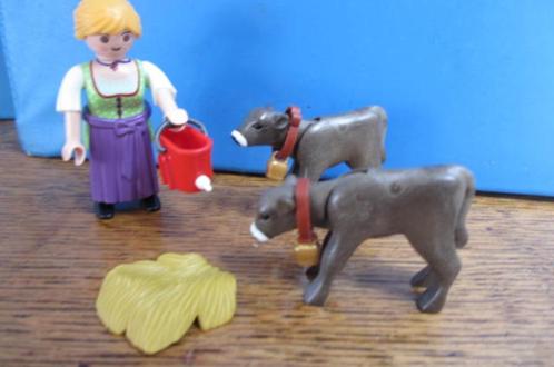 boerderij rosa alpen 4778 boerin 2 kalfjes met koe bel 100%, Kinderen en Baby's, Speelgoed | Playmobil, Zo goed als nieuw, Complete set