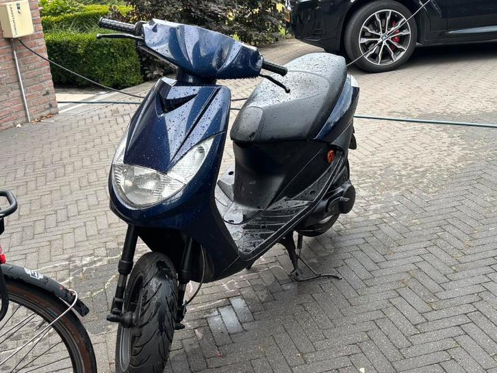 TE KOOP PEUGEOT VIVACITY, Fietsen en Brommers, Scooters | Peugeot, Zo goed als nieuw, Vivacity, Maximaal 45 km/u, Tweetakt, Ophalen of Verzenden