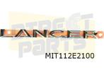 Mitsubishi Lancer VIII embleem tekst ''Lancer'' achterzijde, -, Verzenden, -, Nieuw
