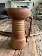 Vintage bruine vaas met oor, keramiek, Antiek en Kunst, Antiek | Vazen, Ophalen of Verzenden
