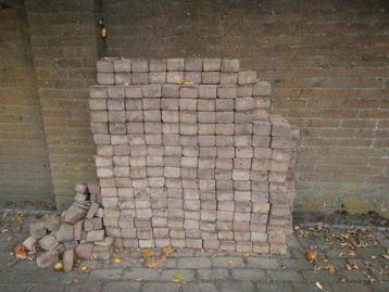 GRATIS OPHALEN! 6,5m2 Cobblestones 10x10x7 beschikbaar voor biedingen