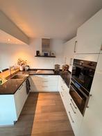 Moderne U-vormige keuken met bar, Ophalen, Gebruikt, U-keuken, Wit