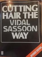Cutting Hair, Boeken, Tijdschriften en Kranten, Ophalen of Verzenden, Zo goed als nieuw, Overige typen