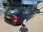 BMW 3-serie 318i Centennial High Executive *Trekhaak*, Automaat, Euro 6, Bruin, 19 km/l