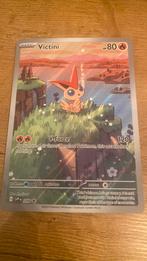 Victini 208 jumbo kaart, Hobby en Vrije tijd, Verzamelkaartspellen | Pokémon, Ophalen of Verzenden, Zo goed als nieuw, Losse kaart