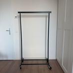 Kledingrek / Clothing rack, Ophalen, Zo goed als nieuw