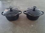 Te koop kleine zwarte ovenschaaltjes rond., Ophalen of Verzenden, Zo goed als nieuw, Overige materialen