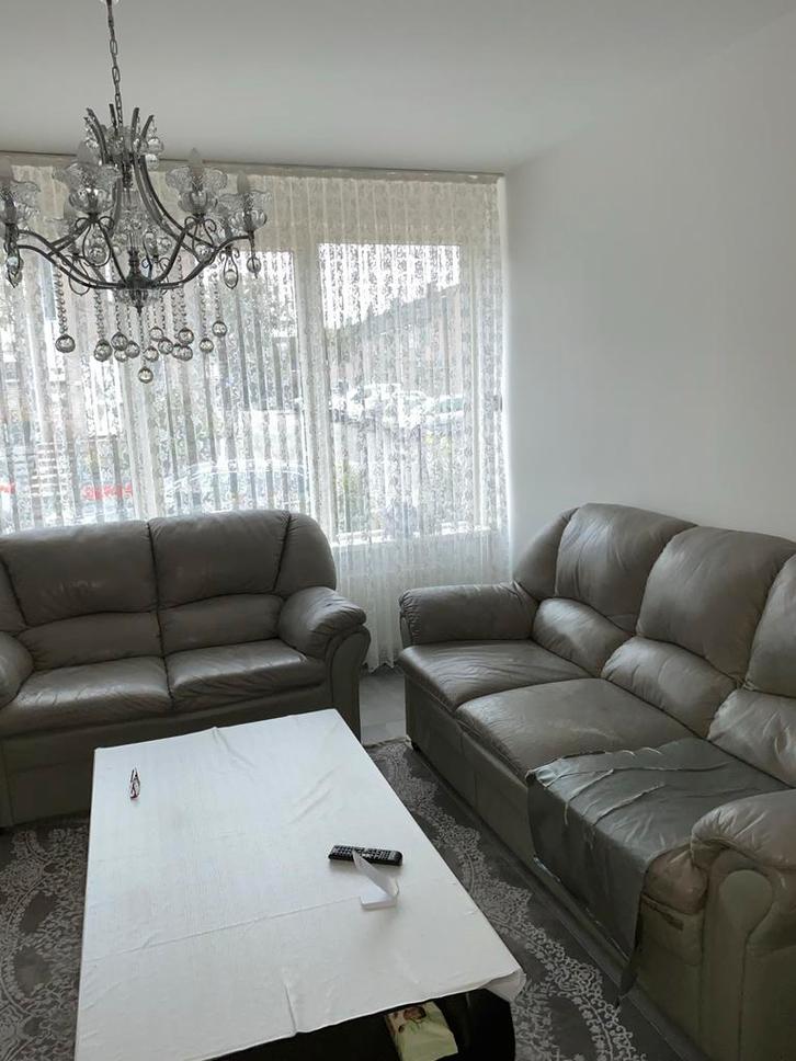Leren Bankstel 2- en 3-zits - Grijs/Beige, Huis en Inrichting, Banken | Bankstellen, Gebruikt, Rechte bank, Tweepersoons, Leer