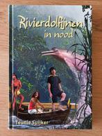 Rivierdolfijnen in nood, Teunie Suijker, chr kinderboek ZGAN, Ophalen of Verzenden, Zo goed als nieuw