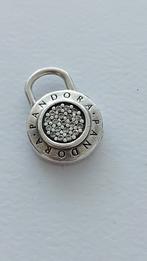 Originele Pandora bedel hanger slotje met zirkonia's, Sieraden, Tassen en Uiterlijk, Bedels, Pandora, Ophalen of Verzenden, Zo goed als nieuw