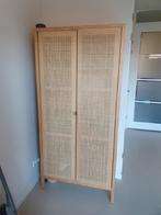 Houten kast rotan/webbing, Ophalen, Zo goed als nieuw