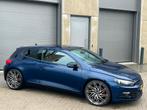 Mooie Volkswagen Scirocco 1.4 TSI 160PK Sportief/NieuweAPK!, Auto's, 15 km/l, Zwart, 4 cilinders, Leder en Stof