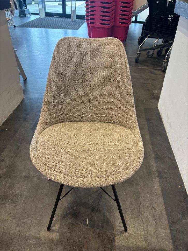 Kidsmill Isa eetkamerstoel, Huis en Inrichting, Overige Huis en Inrichting, Zo goed als nieuw, Ophalen