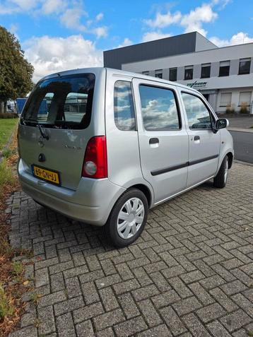 Opel Agila 1.2 I 16V 2001 Grijs beschikbaar voor biedingen