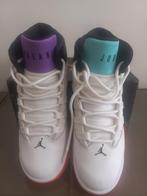 Jordan Max Aura  - Maat 40, Kleding | Heren, Schoenen, Verzenden, Wit, Jordan, Sneakers of Gympen