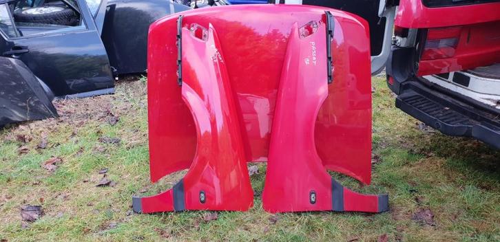 VW PASSAT VOORSCHERMEN BJ 1990, Auto-onderdelen, Carrosserie en Plaatwerk, Spatbord, Gebruikt, Ophalen of Verzenden