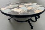 Vintage design 70s flagstone coffee table, 1970s salontafel, Huis en Inrichting, Tafels | Salontafels, Rond, Zo goed als nieuw