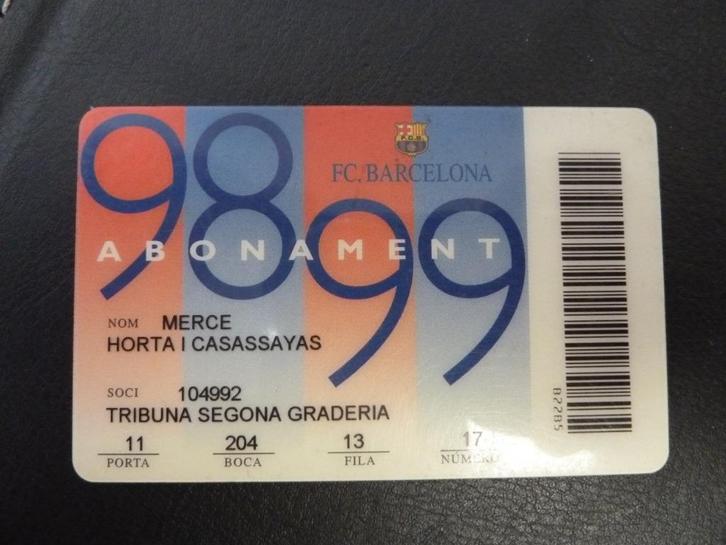 Seizoenkaart Abonament Barcelona 98-99 Tribuna, Verzamelen, Sportartikelen en Voetbal, Gebruikt, Overige typen, Buitenlandse clubs