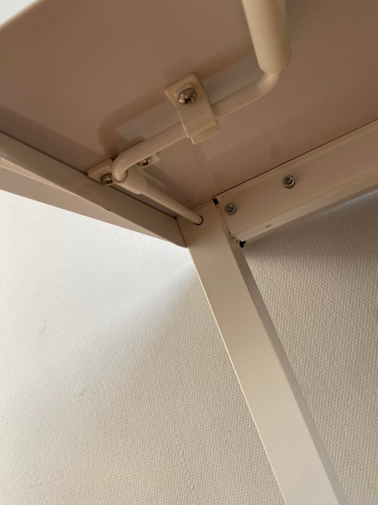 IKEA Skarsta Bureau - In Hoogte Verstelbaar, Ophalen, In hoogte verstelbaar, Gebruikt