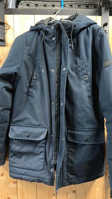 Revolution Winterjas Blauw Maat M beschikbaar voor biedingen